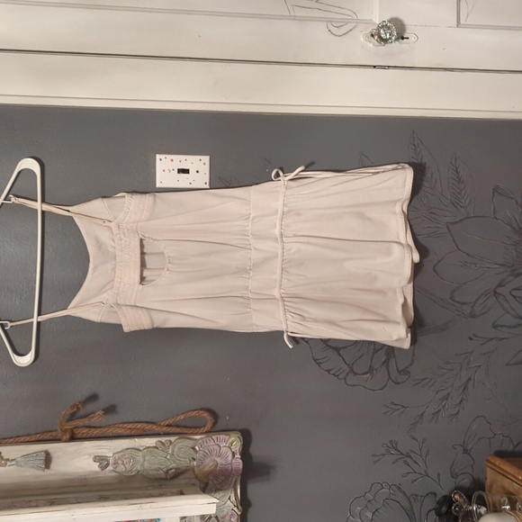 Clothes - Picture 2 of 2